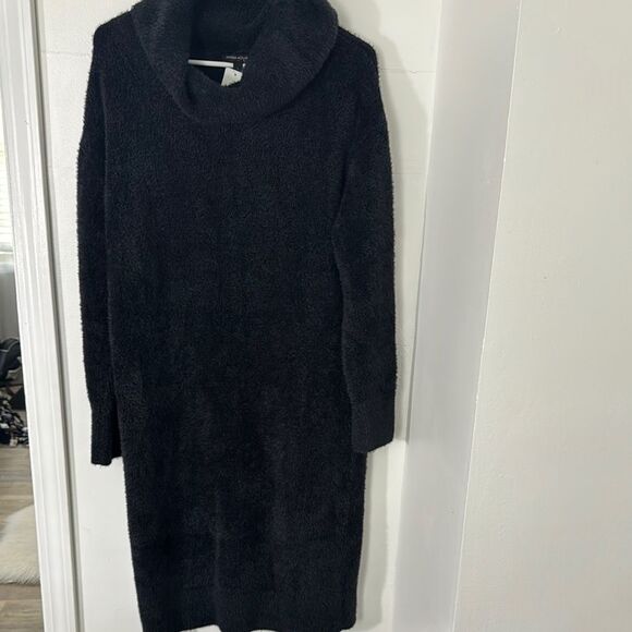 Banana Republic Factory Black Long Sleeve Cozy Design Dress NWT - Picture 3 of 9